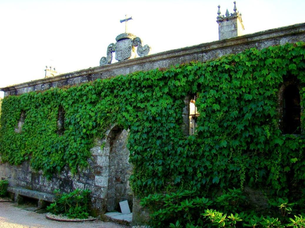 Pazo Da Touza Guest House Nigran Ngoại thất bức ảnh