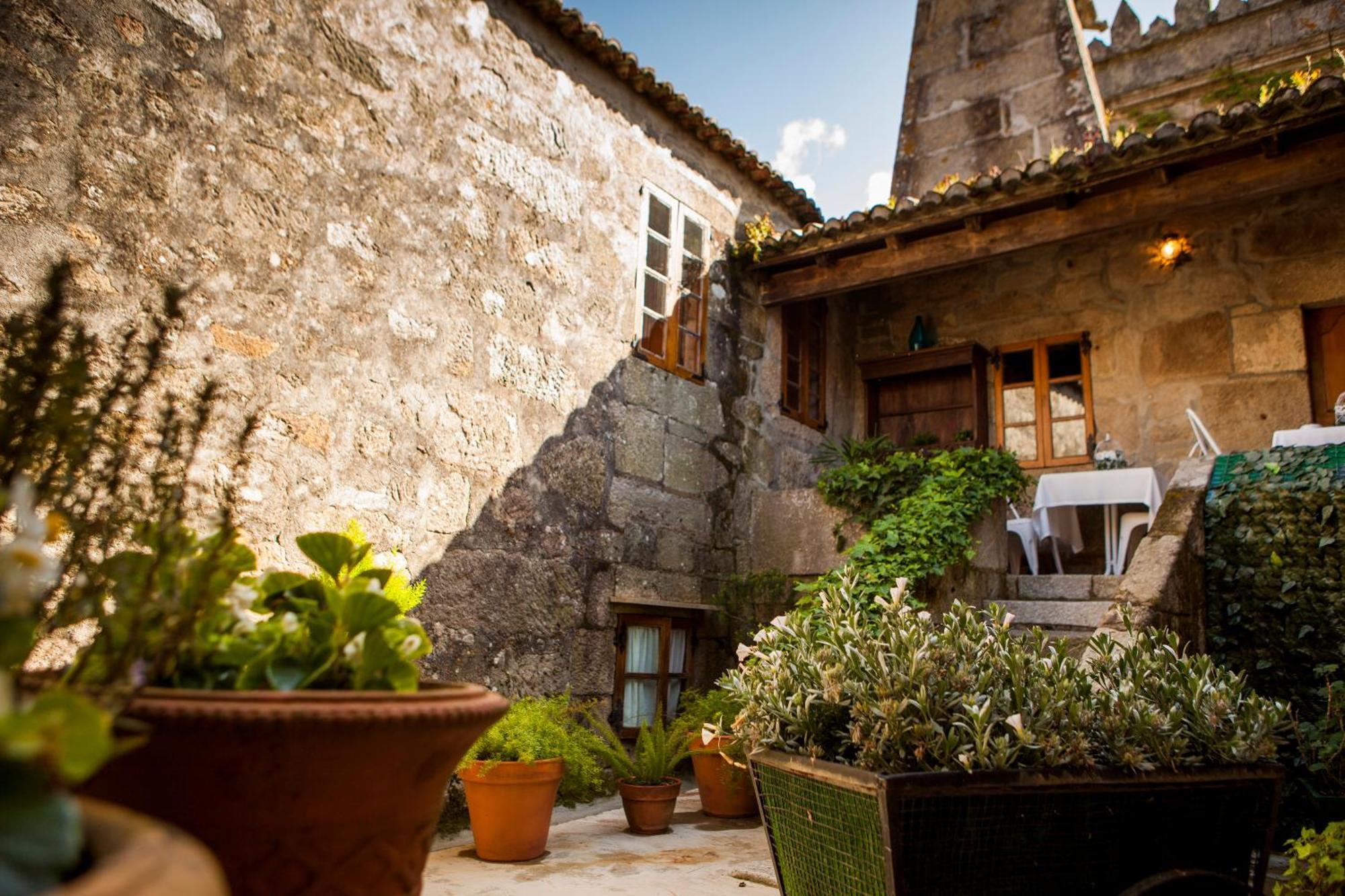 Pazo Da Touza Guest House Nigran Ngoại thất bức ảnh